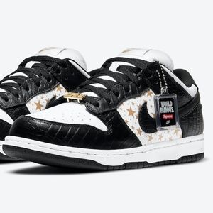 Nike SB Dunk Low Supreme Stars Black (2021) size 9
